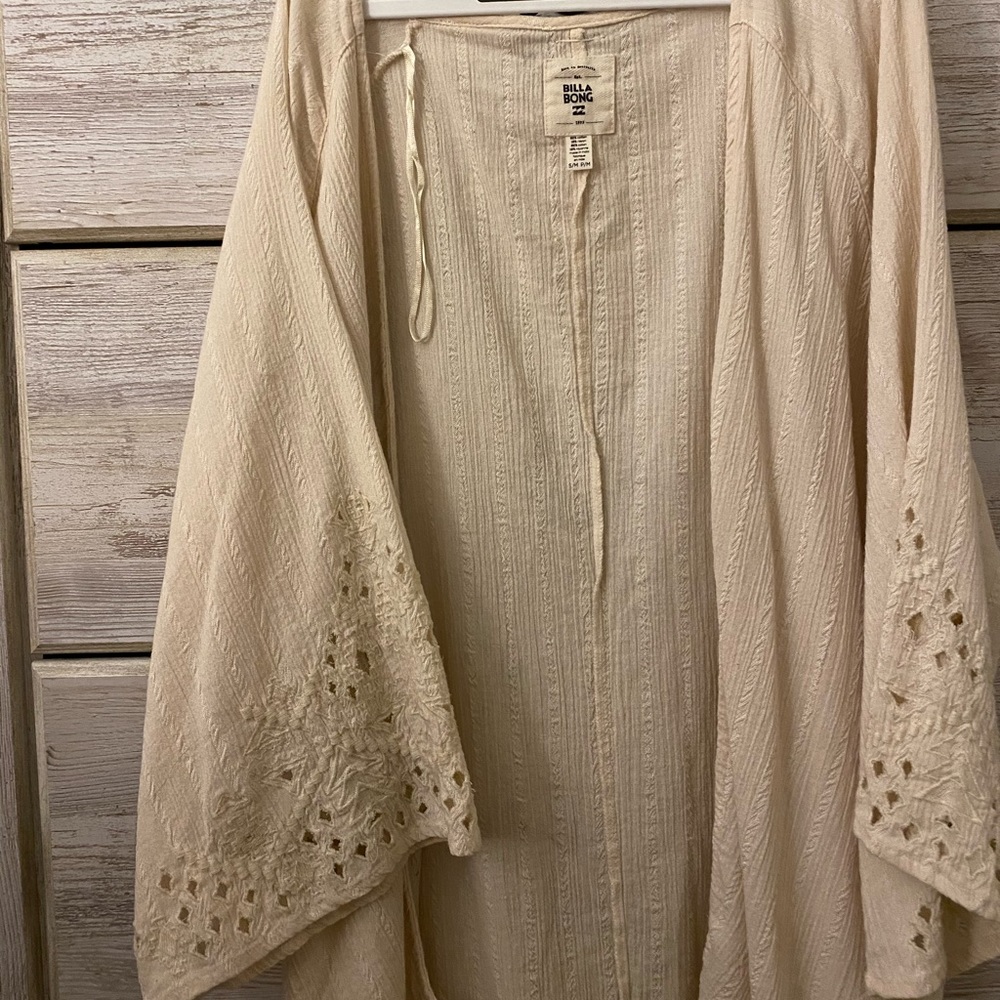 Billabong cardigan